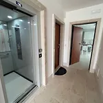 Elegante A