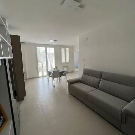 Elegante A Holiday home *