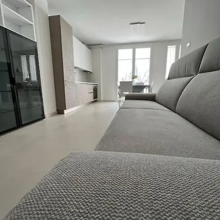 Elegante A *