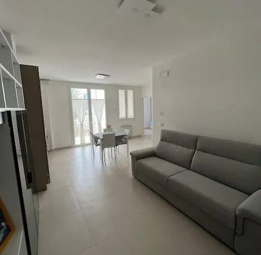 Elegante A Holiday home *